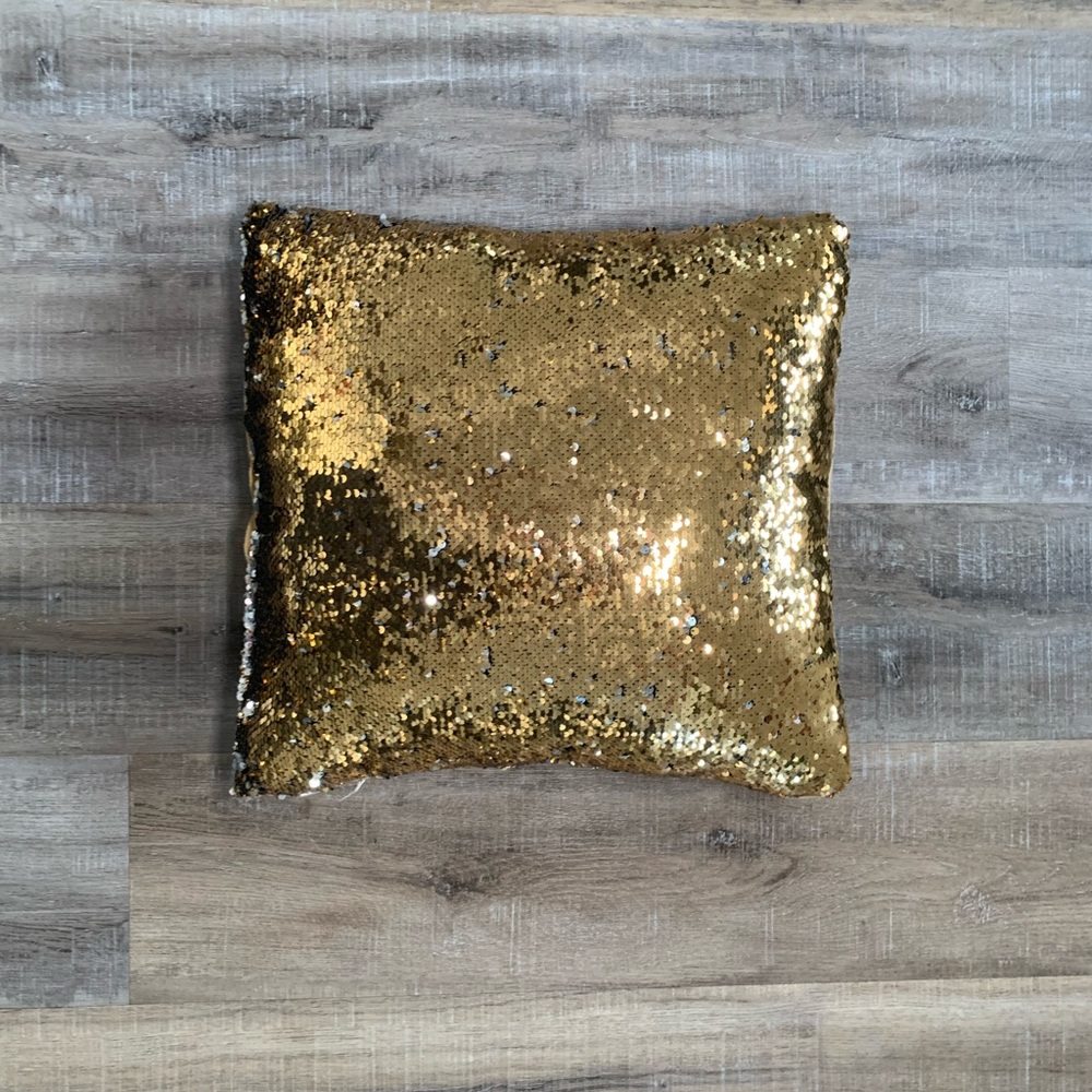 Two-Tone Reversible Sequin Throw Pillow Gold and Silver 16” by 16”